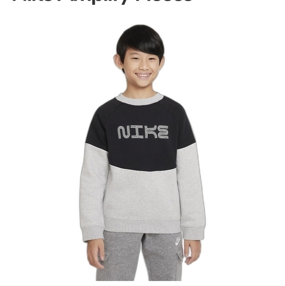 Nee Sweatshirt round neck child Nike Amplify Fleece Szie M - Picture 1 of 3
